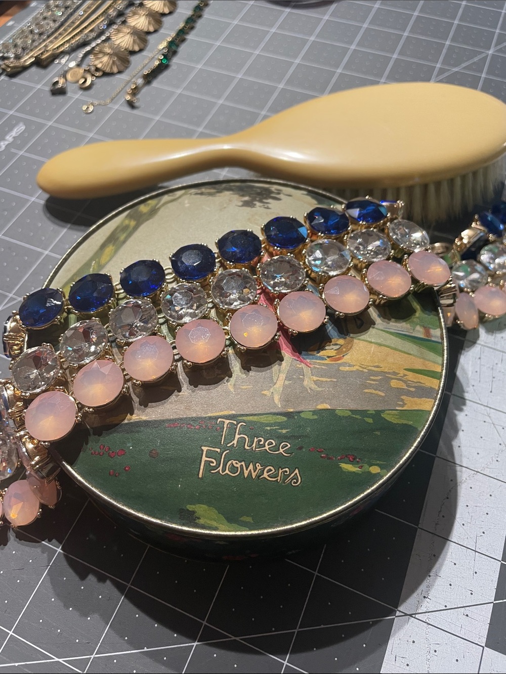 Three “Anna Wintour” necklaces